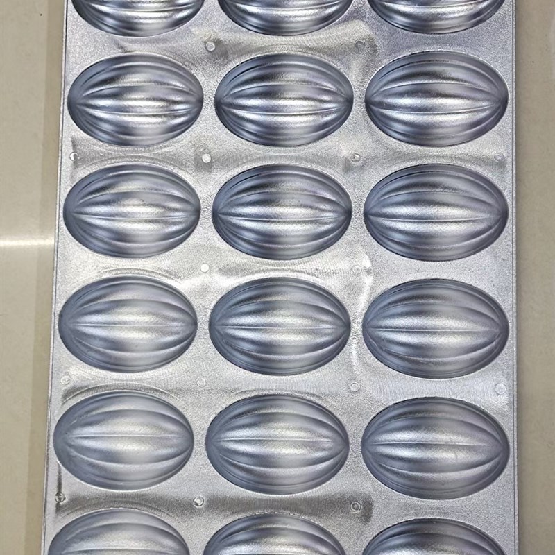 铝鸡蛋糕模具烤盘不沾4060商用24连35连40连圆形无水脆皮蛋糕模具