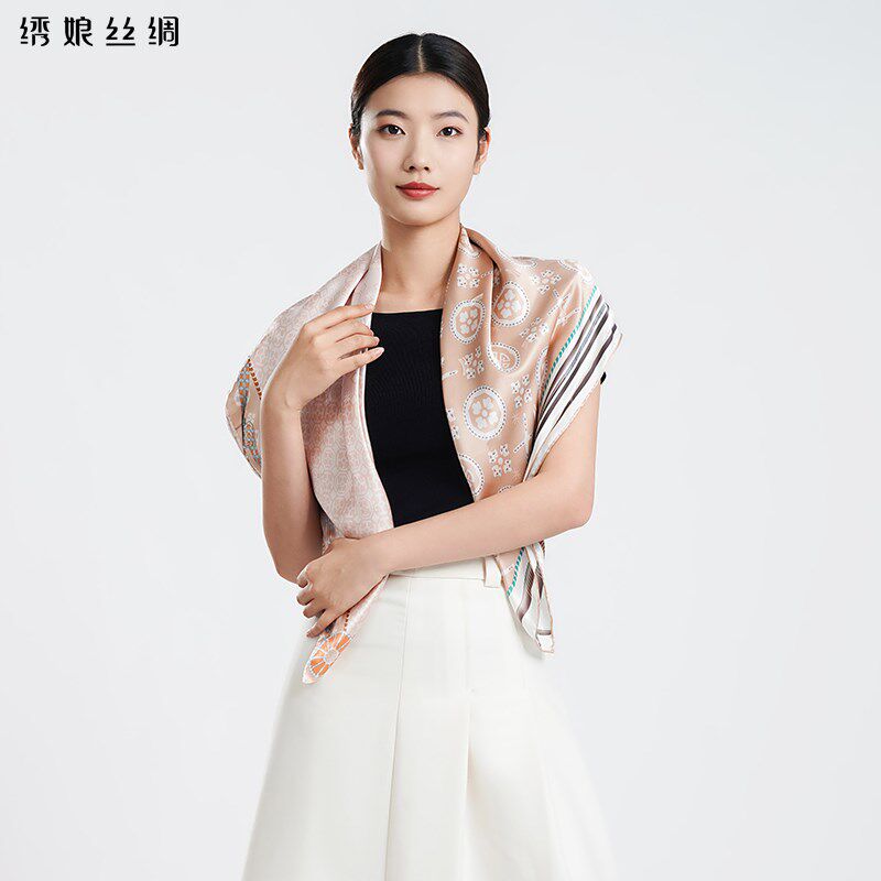 绣娘丝绸新款真丝丝巾外搭女苏州高端桑蚕丝丝巾送礼礼盒丝巾方巾