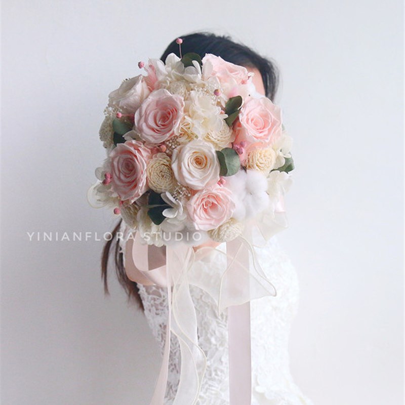 永生花香槟玫瑰新娘手捧花婚纱拍照求婚领证花束装饰客厅花瓶插花