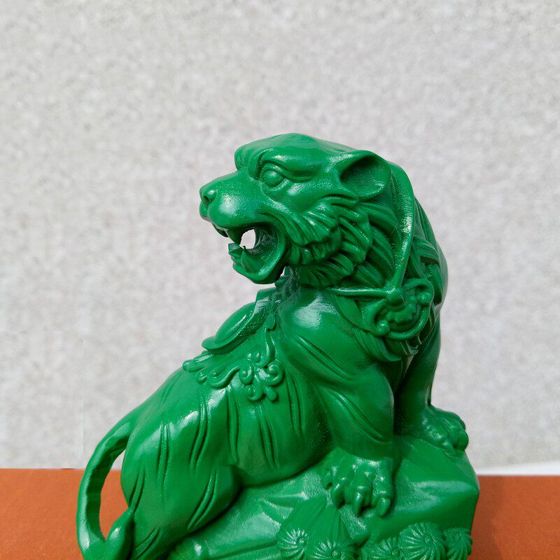 黄杨木上山虎摆件实木青虎木雕工艺品 可订制新中式木头老虎摆件
