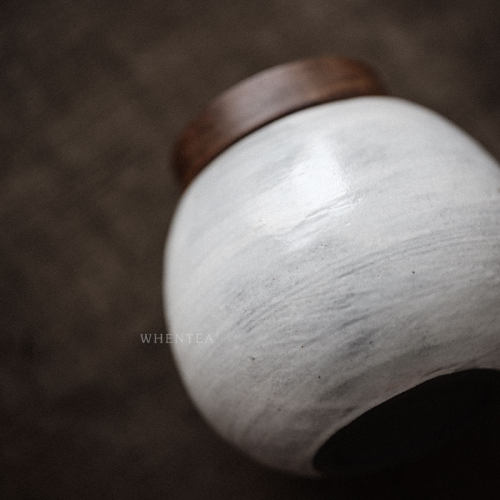 闻说日式雪融粉引小茶叶罐 复古风 景德镇市 随身便携茶仓醒茶罐