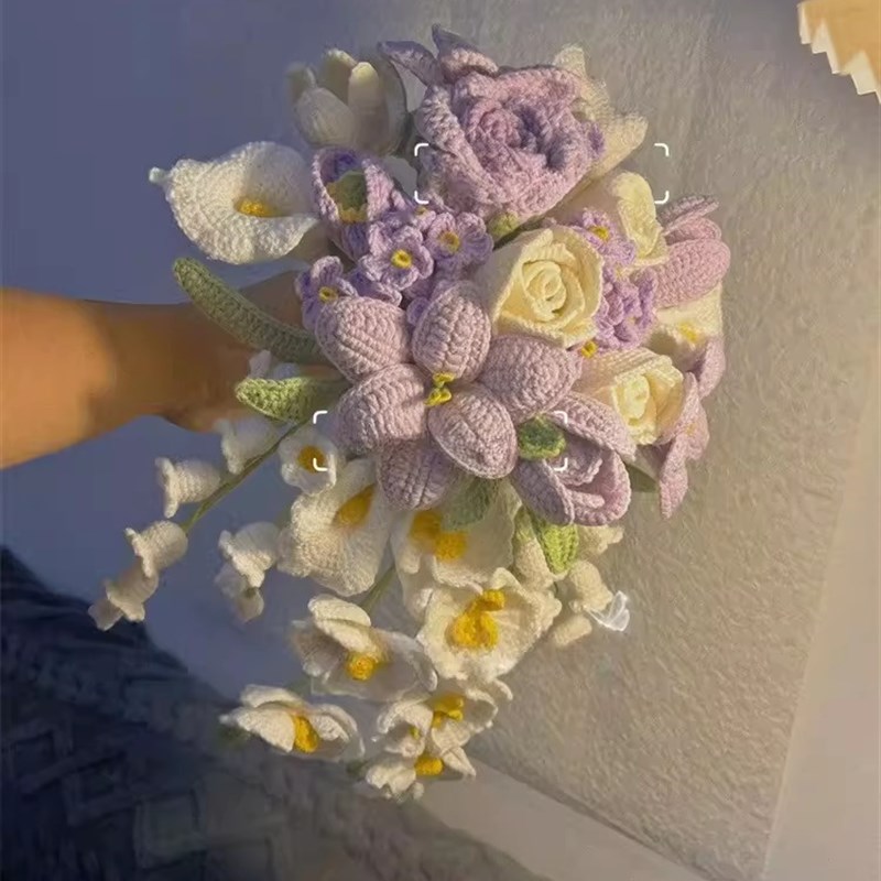 手工编织玫瑰花手捧花自制成品花束diy毛线材料包送闺蜜结婚礼物