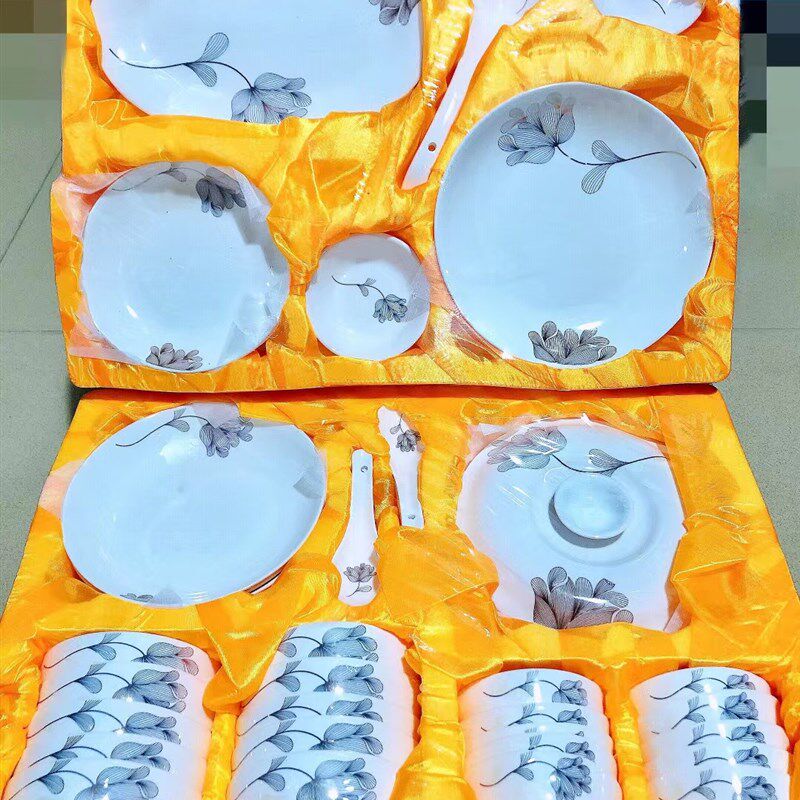 52头骨瓷盘碗碟餐具套装10人家用陶瓷吃饭碗菜盘碟子面碗汤碗礼品