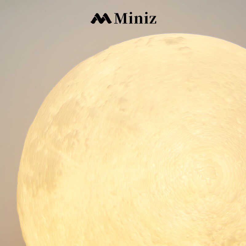 儿童房壁灯创意卡通太空人宇航员月球灯男孩女孩卧室床头背景墙灯
