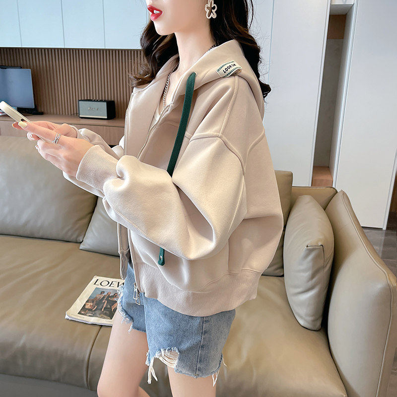 小个子短款卫衣女春秋季2026新款宽松韩版百搭春装薄款开衫外套潮
