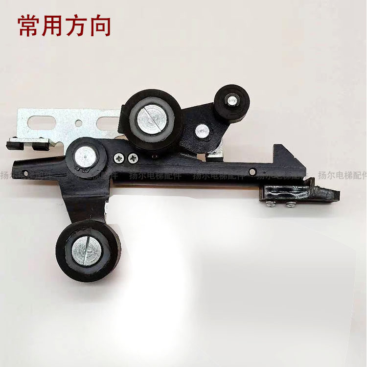 电梯机械门锁厅门门锁装置层门锁CV55/60付钩锁副门锁触点配件