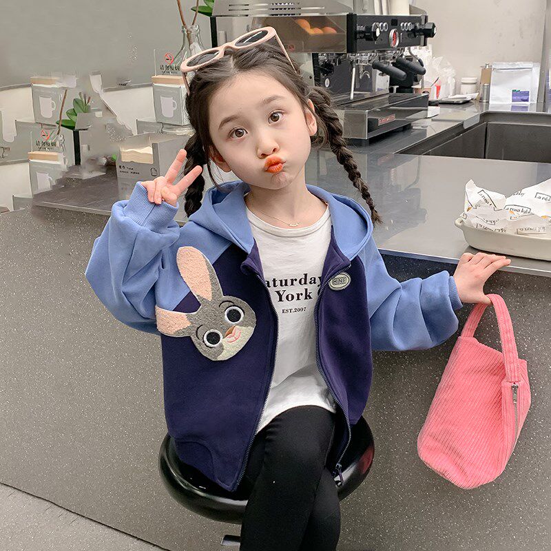 女童外套春秋款2024新款洋气小女孩女宝春装卫衣儿童连帽上衣早春