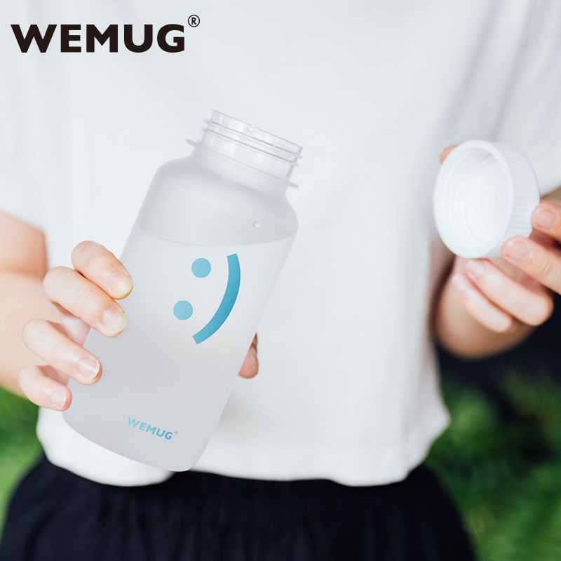 WEMUG水杯笑脸便携式轻男女随手户外运动健身耐高温小清新随身杯