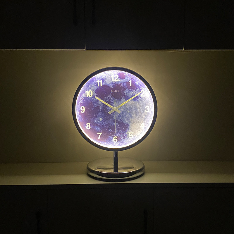 北欧台面钟智能声控夜光电波自动对时金属座钟静音科技感台式坐钟