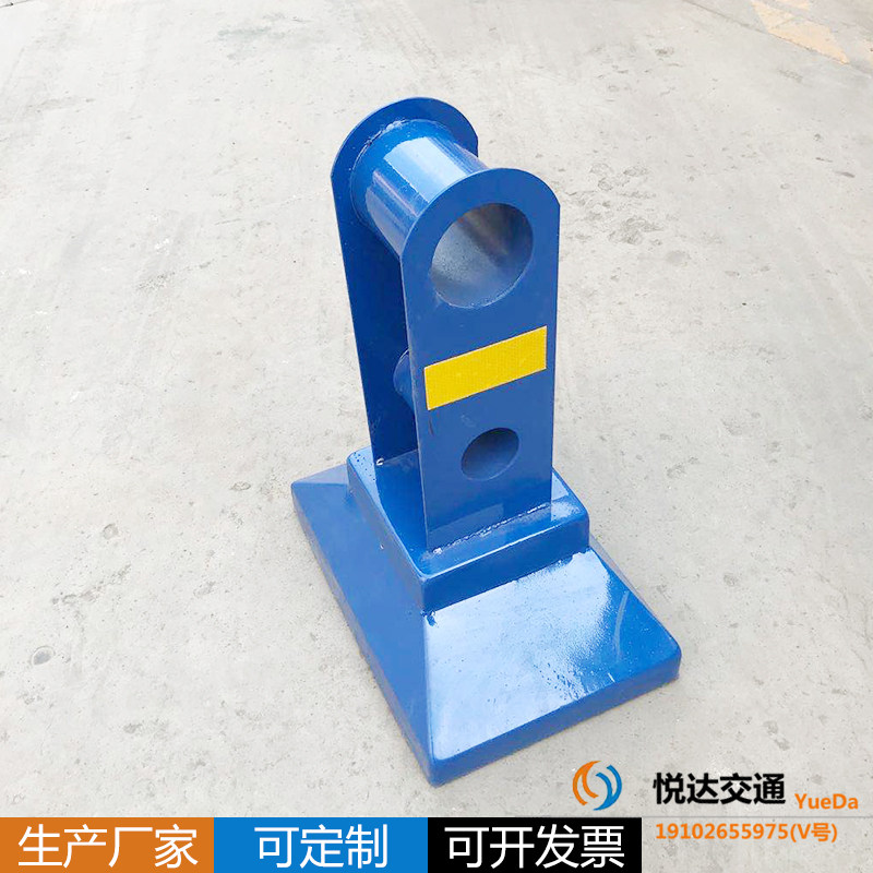 生产厂家交通设施隔离墩隔离桩护栏钢制防撞柱水泥马路道路隔离墩