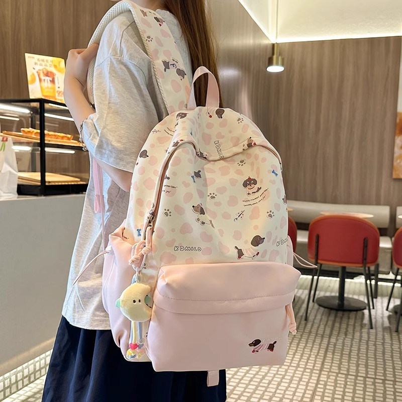 学院风减负轻便书包女初中生高中学生新款大容量可爱小学生双肩包