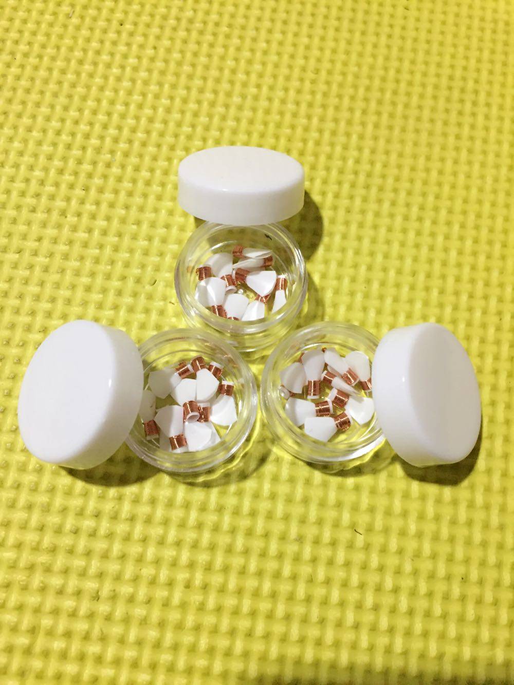 潮州唢呐塑料哨片 唢呐哨片 唢呐配件 唢呐塑料哨子 引子