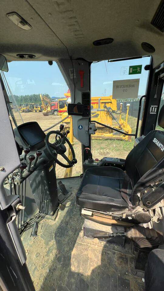 3月22日济宁山推智能平地机SG19-Gi2一台网络拍卖公告