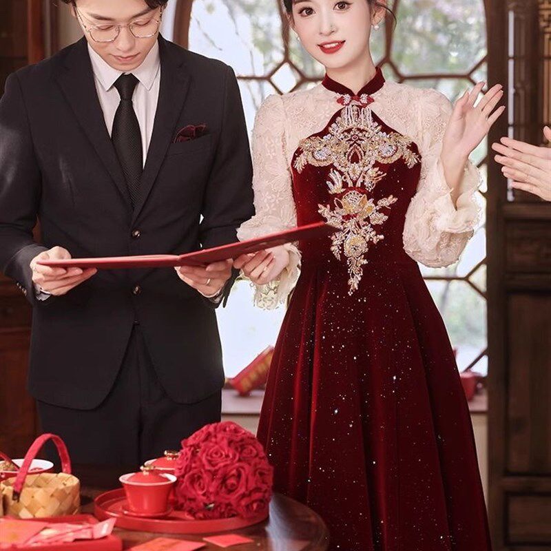 中式旗袍敬酒服2024新款秋冬季新娘结婚高级感订婚高端晚礼服裙女