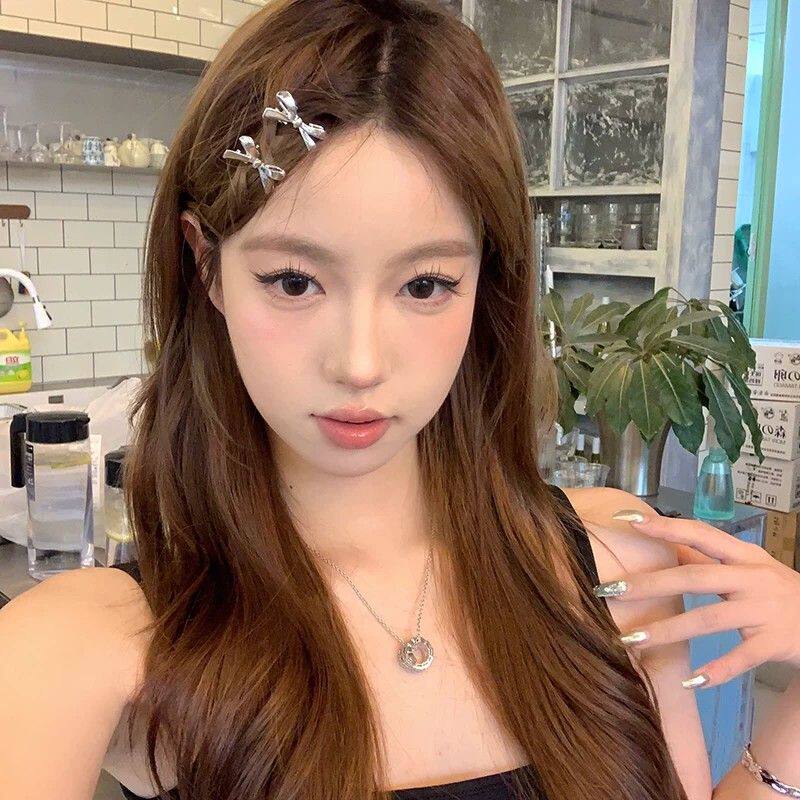 【蜜桃茶】甜酷金属银色蝴蝶结发夹女2024新款刘海侧边小夹子发饰
