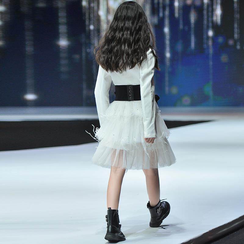 儿童礼服公主2025新款模特走秀服装小女孩西装时尚西服女童演出服