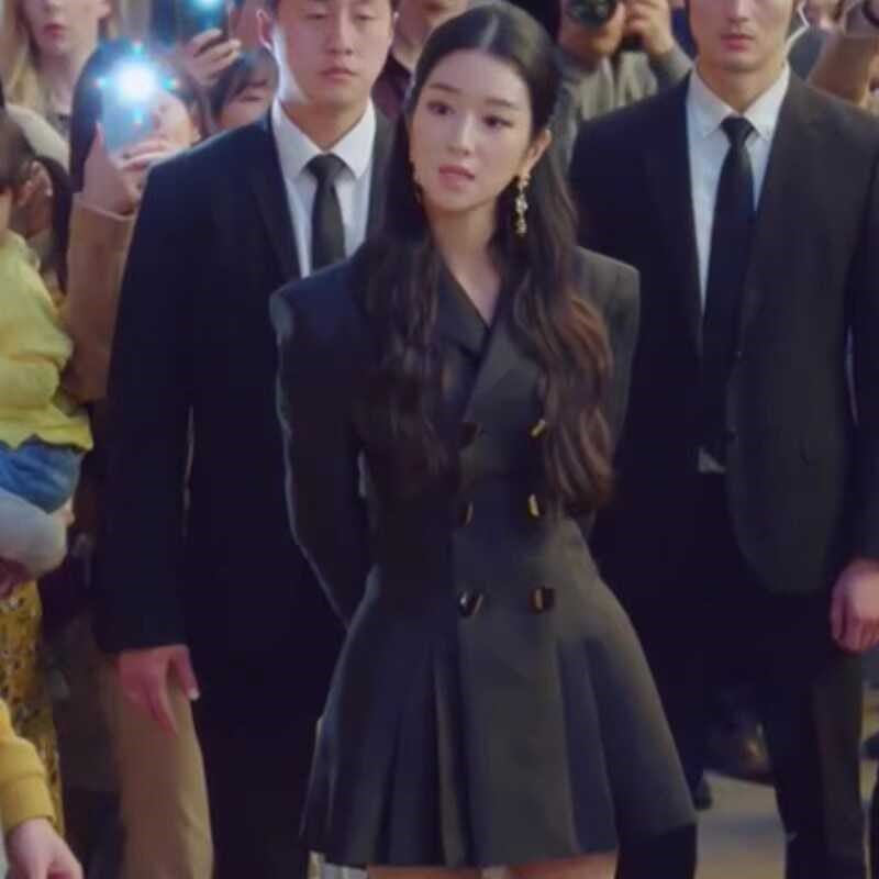 胖mm高级感收腰西装连衣裙女2024秋装新款大码西服外套修身百褶裙