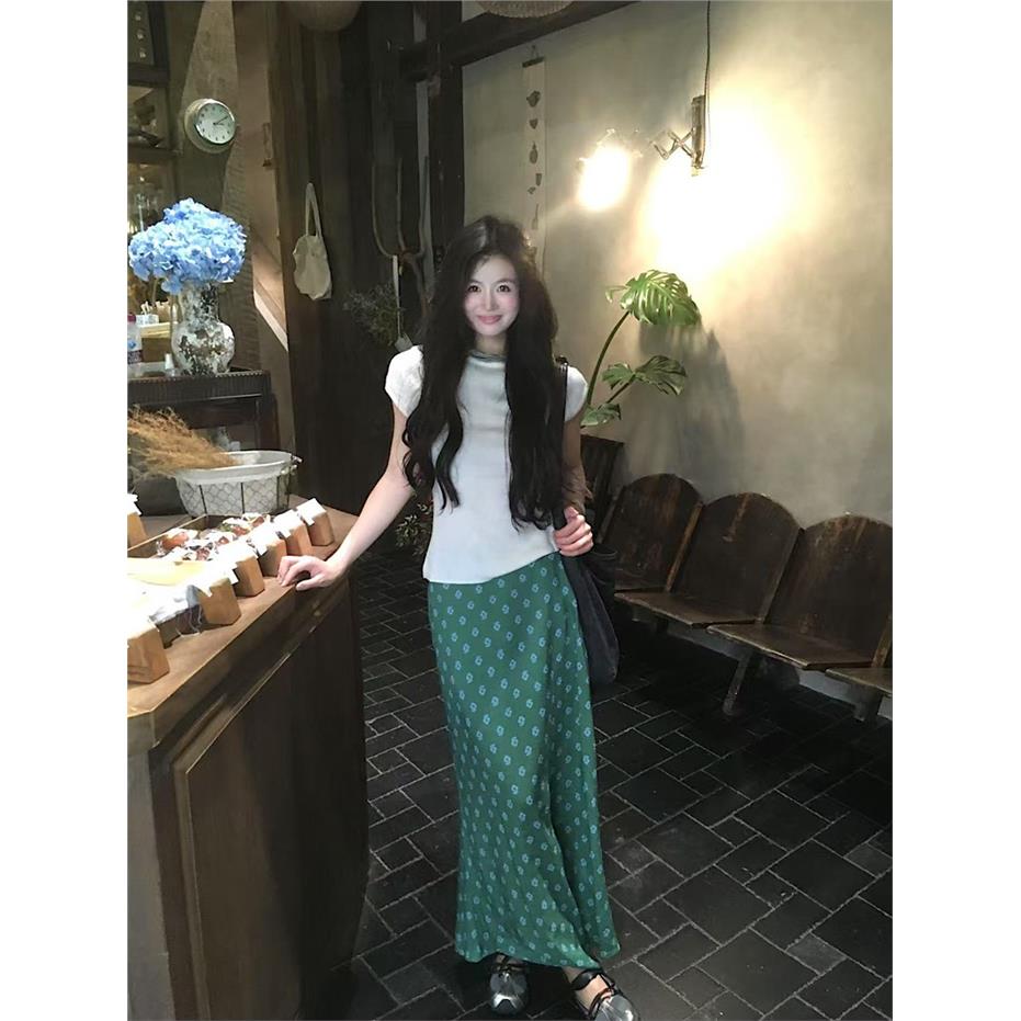 NIUG复古碎花绿色鱼尾半