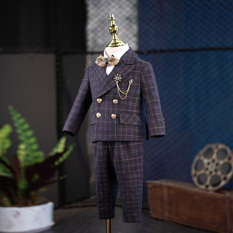 周岁礼服男宝2021新款儿童西装套装男童生日宴格子小西服英伦风冬
