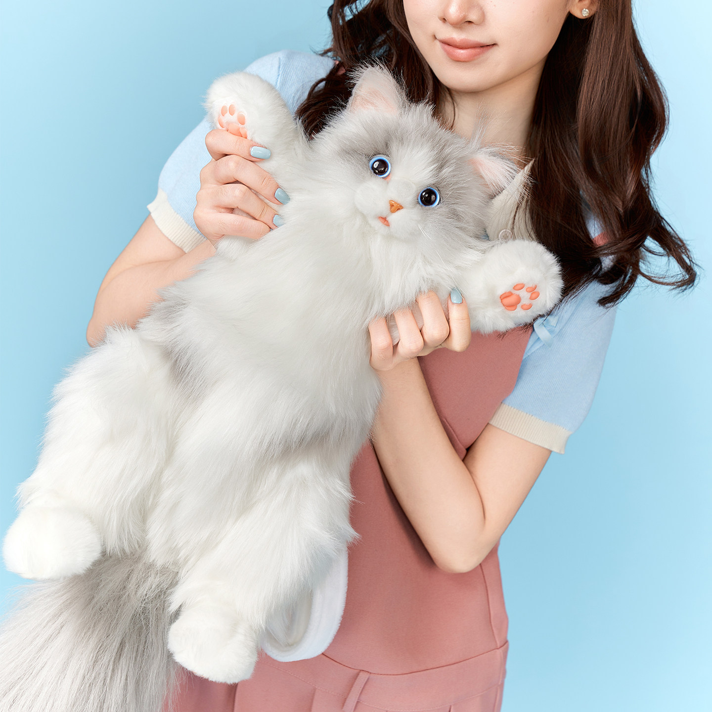 仿真猫咪毛绒玩偶可随意变换姿势