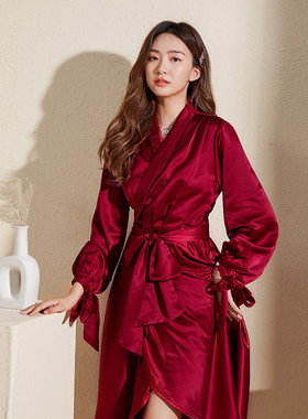 结婚晨袍女新娘婚礼法式复古醋酸绸缎敬酒燕尾小礼服伴娘睡袍定制