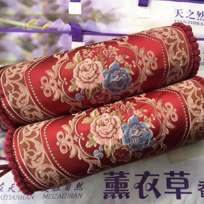 新疆伊犁65团薰衣草枕头颈椎枕圆柱枕缎睡眠2只装提花稻壳香枕