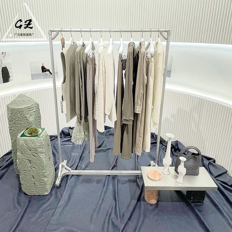 服装店展示架铝材陈列架落地式带轮子移动中岛架买手店工业风货架