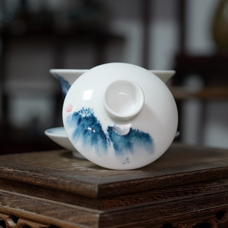 手绘青花瓷三才盖碗功夫茶碗 泡茶器家用单个茶具山水大号茶碗