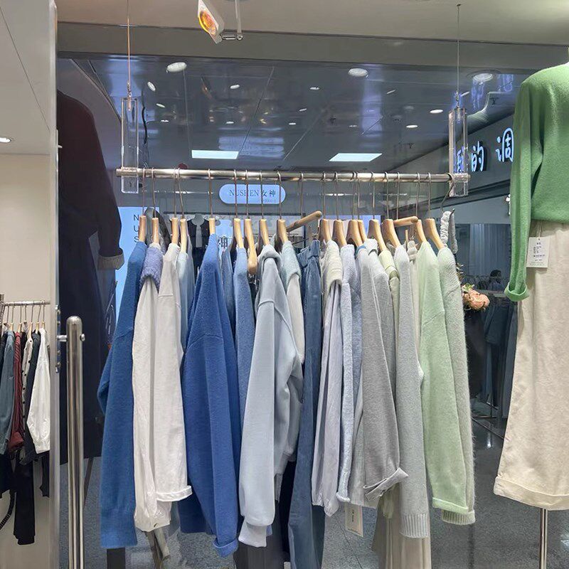 服装店不锈钢吊架悬挂衣架女装挂衣杆亚克力侧挂橱窗陈列吊杆货架
