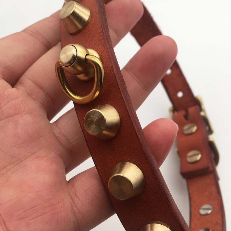 手工定制牛皮项圈 恶霸法斗狗炼黄铜刺钉防咬中小型犬脖圈狗颈圈