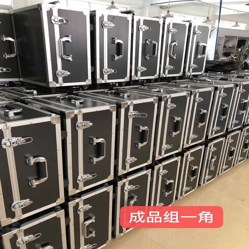 带轮移动式五金工具箱滚轮式收纳铝合金拉杆箱多功能家具维修箱