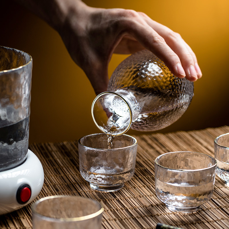 日式喝酒杯子酒壶清酒杯白酒杯烧酒杯果酒清酒米小梅子酒杯具果烫