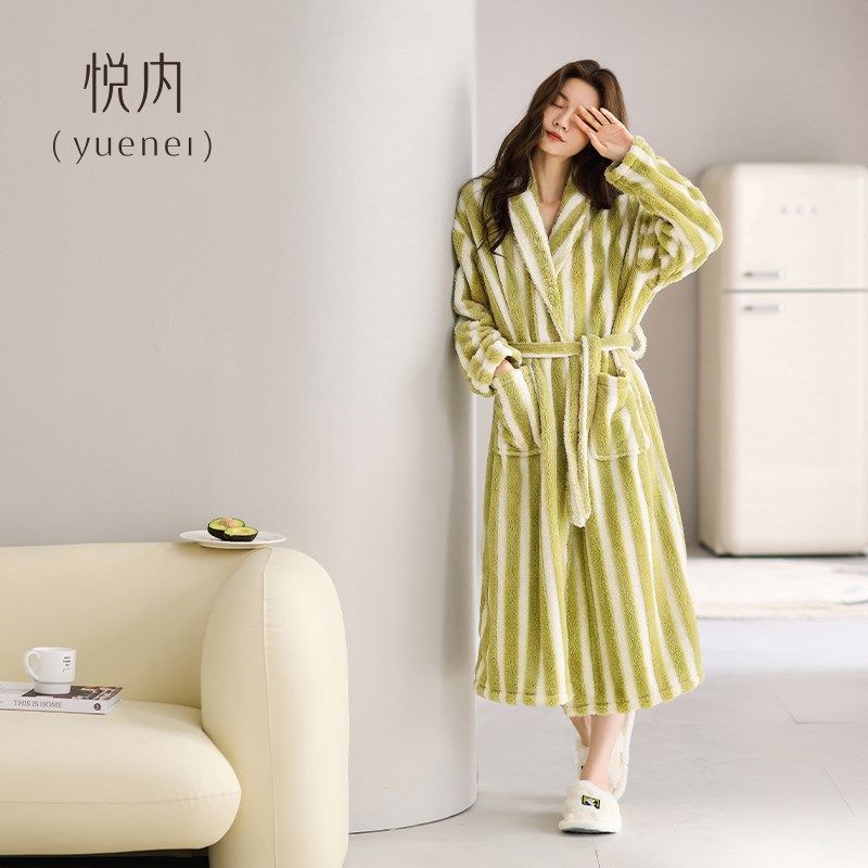 悦内睡袍女睡衣秋冬季冬款法兰绒保暖加厚加绒珊瑚绒长款大码浴袍