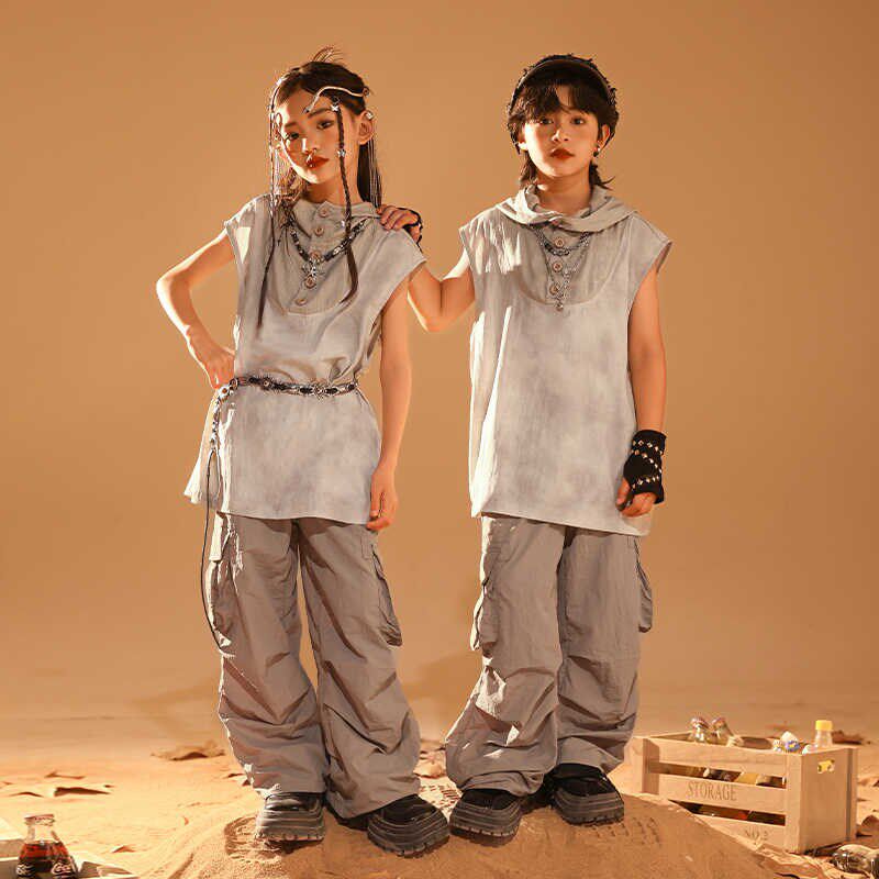 儿童嘻哈街舞服男童酷帅连帽背心架子鼓服女孩子爵士舞走秀表演服