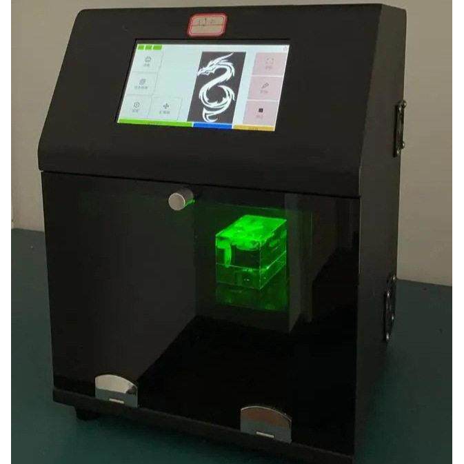 新款D激光内雕机水晶玻璃亚克力树脂人像动植物小型激光雕刻机
