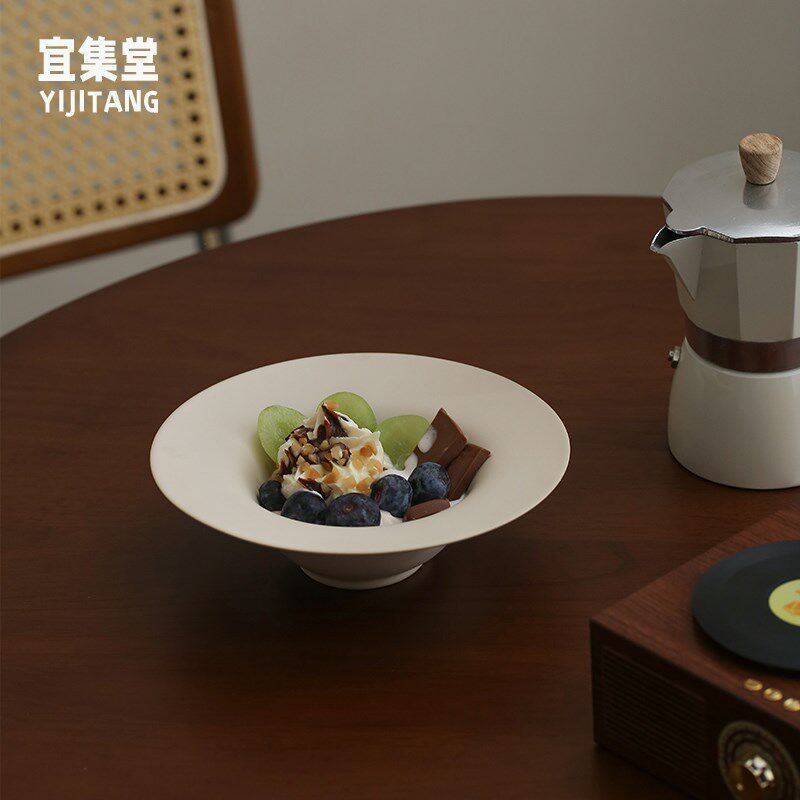 宜集堂 中古冰淇淋碗水果盘酸奶甜品零食陶瓷高级感桌面装饰摆件