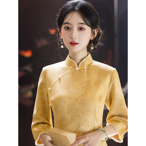 2026新款洛士博年轻款秋季黄色鹿皮绒旗袍女漂亮独特国风日常显白