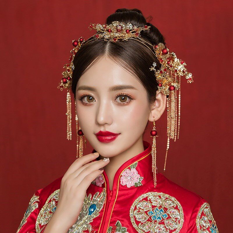 秀禾服头饰新娘2024年新款中式结婚圆脸中式大气凤冠步摇大气简约