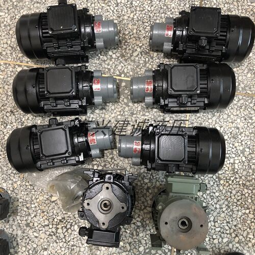 CB-B6/B10/B4/B16/B20/B25/B32/B40/B50/B63/B80/B125F齿轮油泵TH