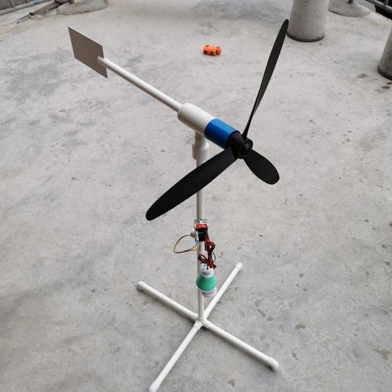 自制风力发电机风车三叶小型风能DIY围栏装饰儿童娱乐庭院氛围灯