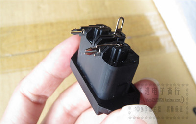 进口M1908-B纯铜镀镍电木AC带孔电源插座3脚15A250V品字形INL-11