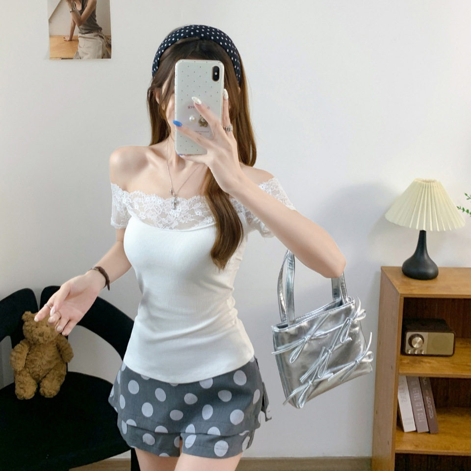 8520#夏季新款纯欲风蕾丝拼接一字肩短袖T恤女修身固定带胸垫上衣