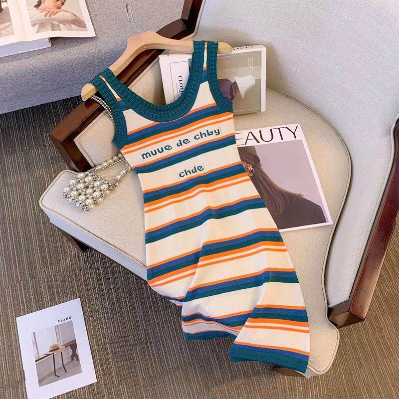 甜辣妹撞色条纹针织吊带连衣裙女2026新款夏修身显瘦背心包臀短裙