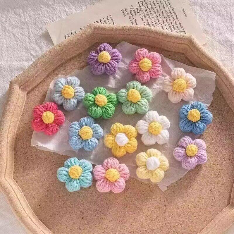 手工编织成品泡芙花胸针可爱毛绒花朵百搭日系少女心衣服包包配饰