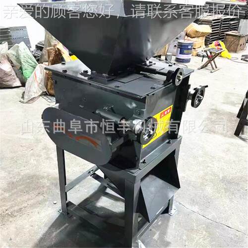 电酿酒高粱碎玉米破碎粮机RVS养殖用四六瓣玉米破动机食挤扁机