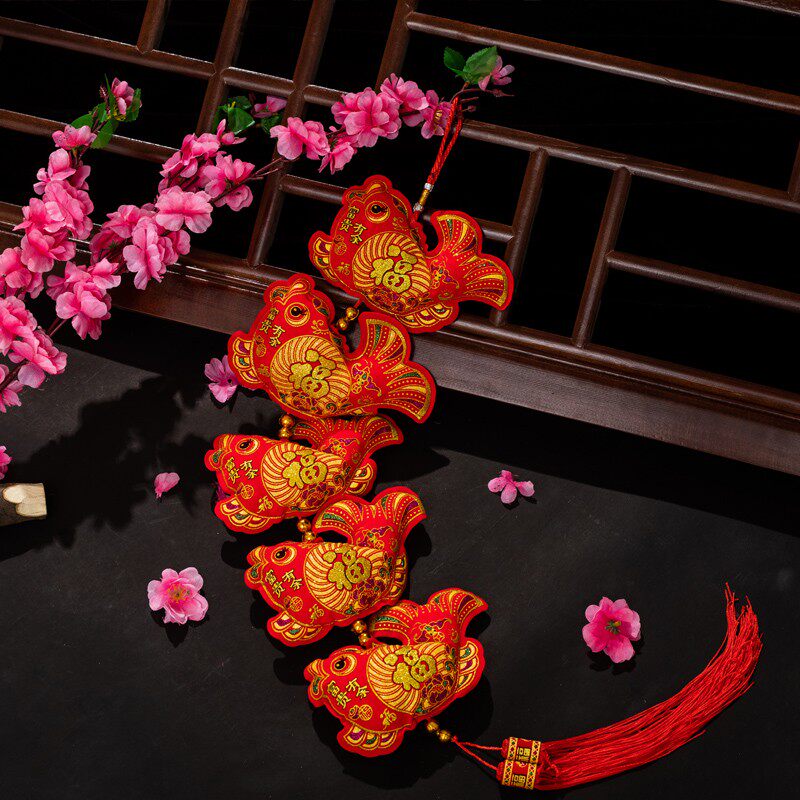 新年春节装饰挂件福字吊饰财神墙面布置装扮钱袋元宝挂饰串中国结
