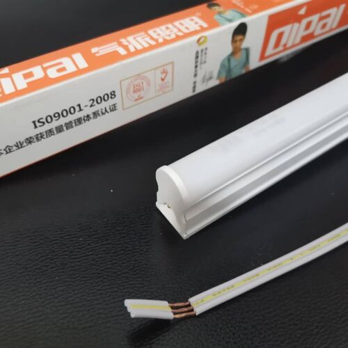 ledT5一体化支架6500KT5T8灯管气派照明4100K灯管展柜专用