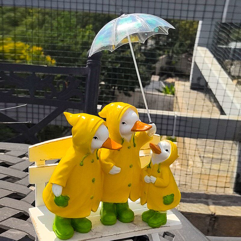 树脂可爱鸭子一家三口打伞花园装饰摆件户外庭院美式乡Z村装饰布