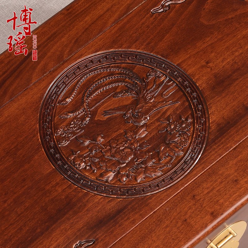 香樟木箱子婚嫁凤凰仿古雕花嫁妆箱结婚收纳储物箱首饰衣箱储物箱