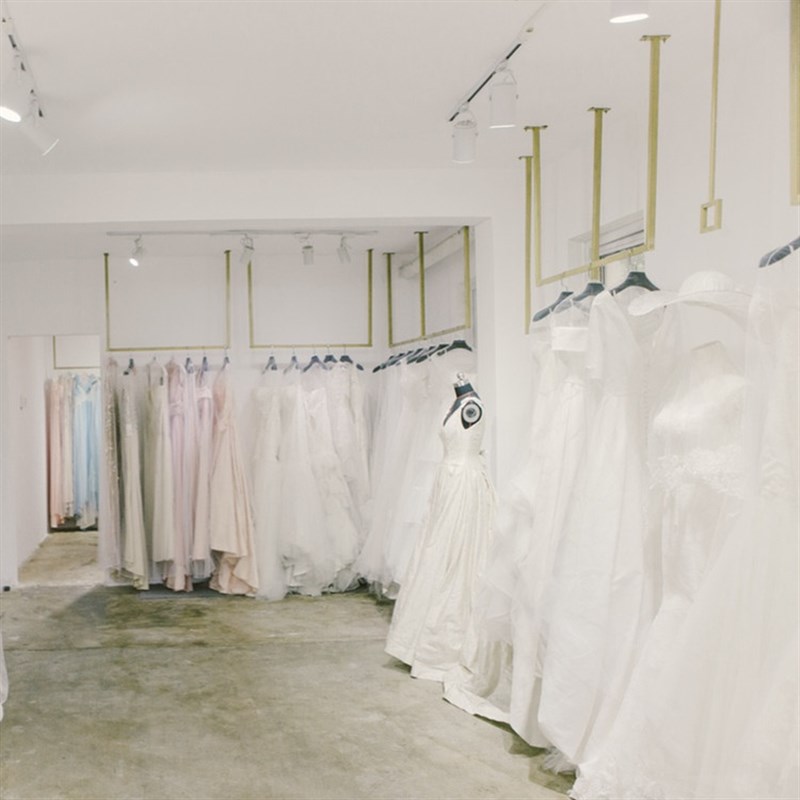 吊顶婚纱礼服展示架 铁艺墙上服装挂衣架婚纱店U型悬挂陈列架组合